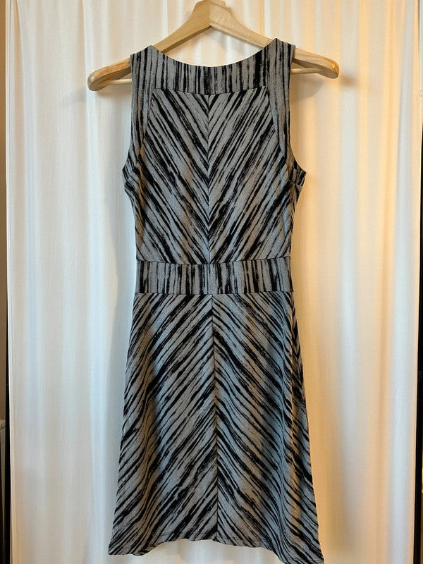 Sukienka elegancka