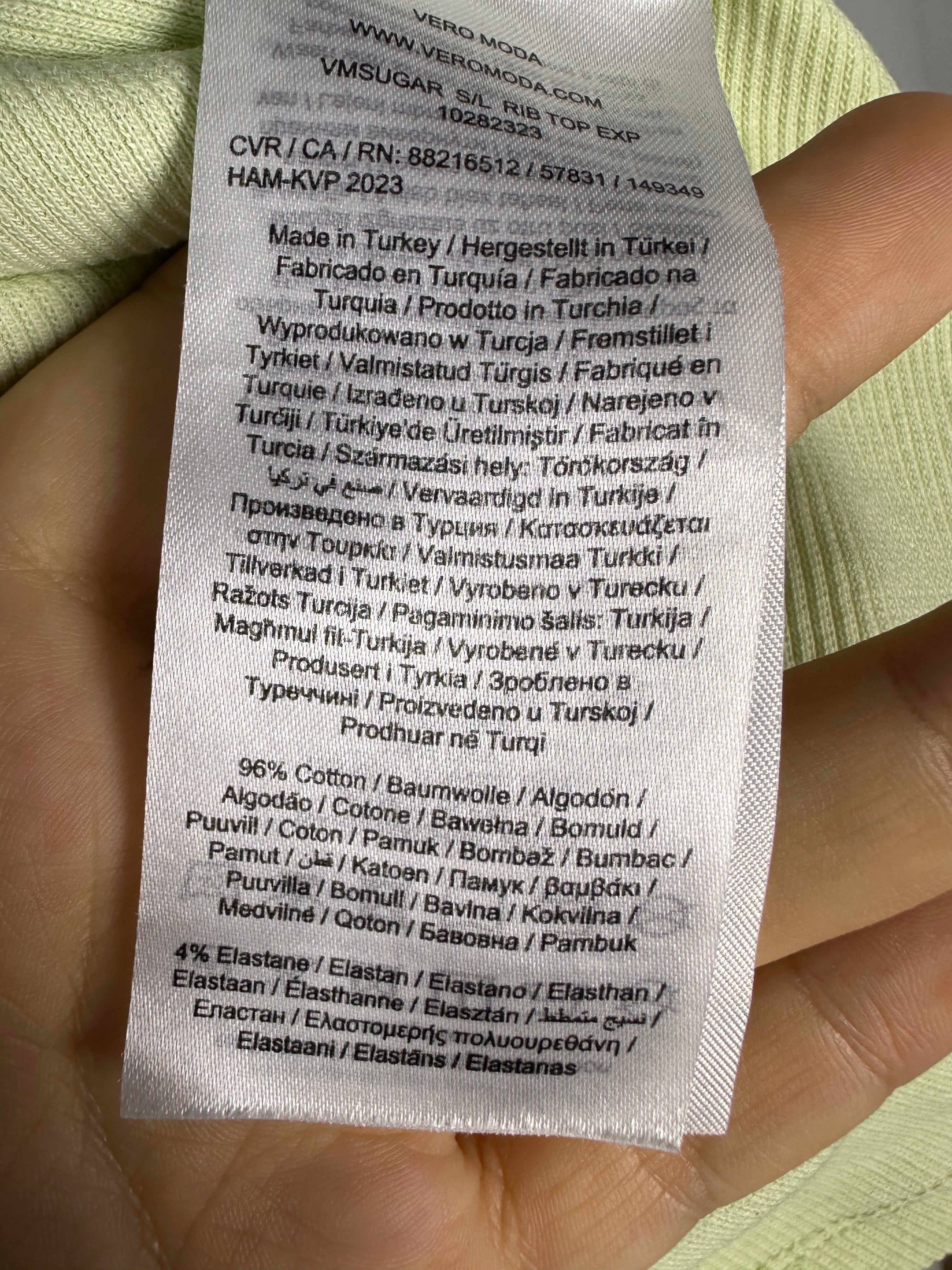 Top na ramiączkach vero moda