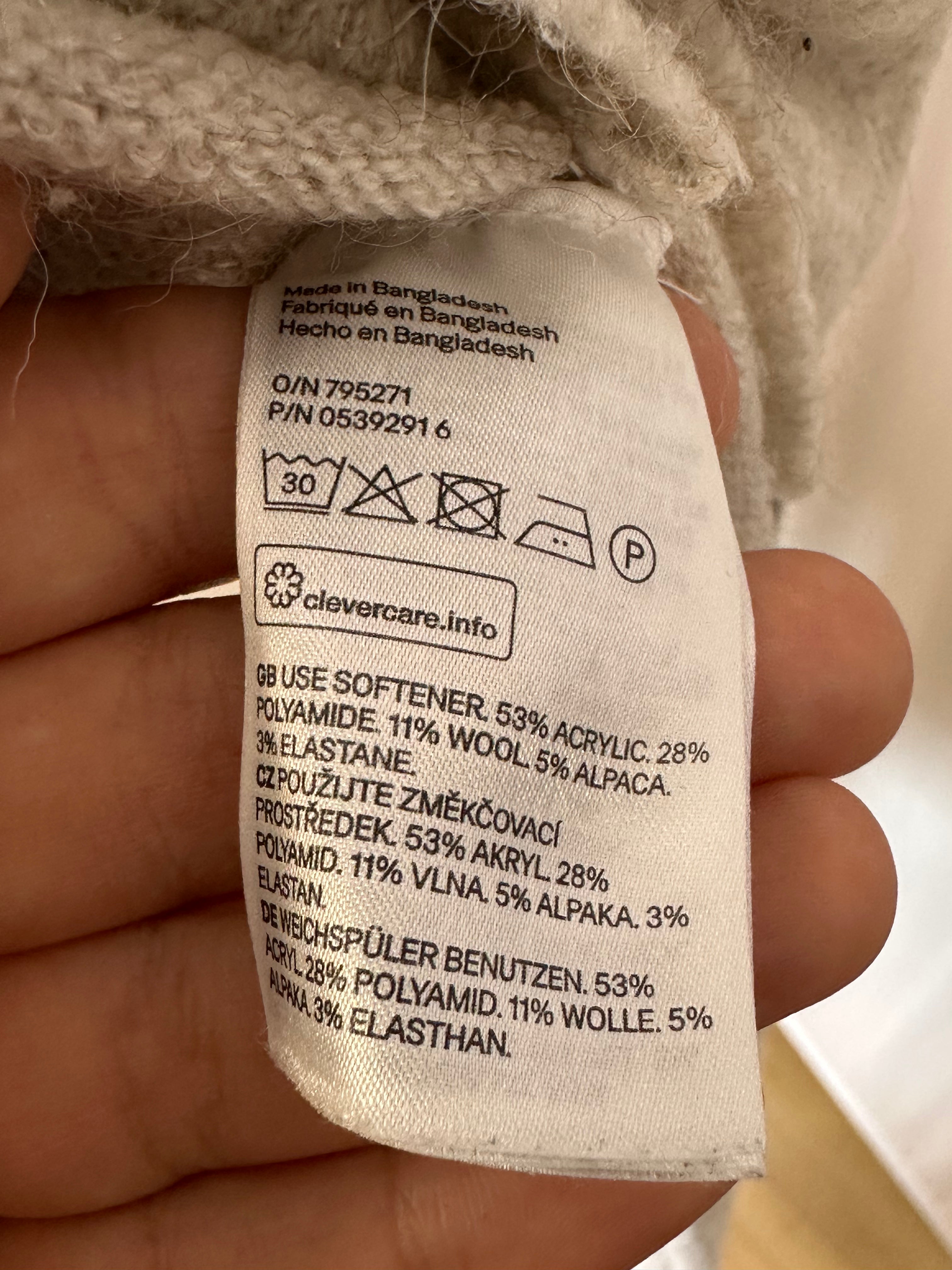 beżowy sweter hiszpanka h&m divided z alpaka s
