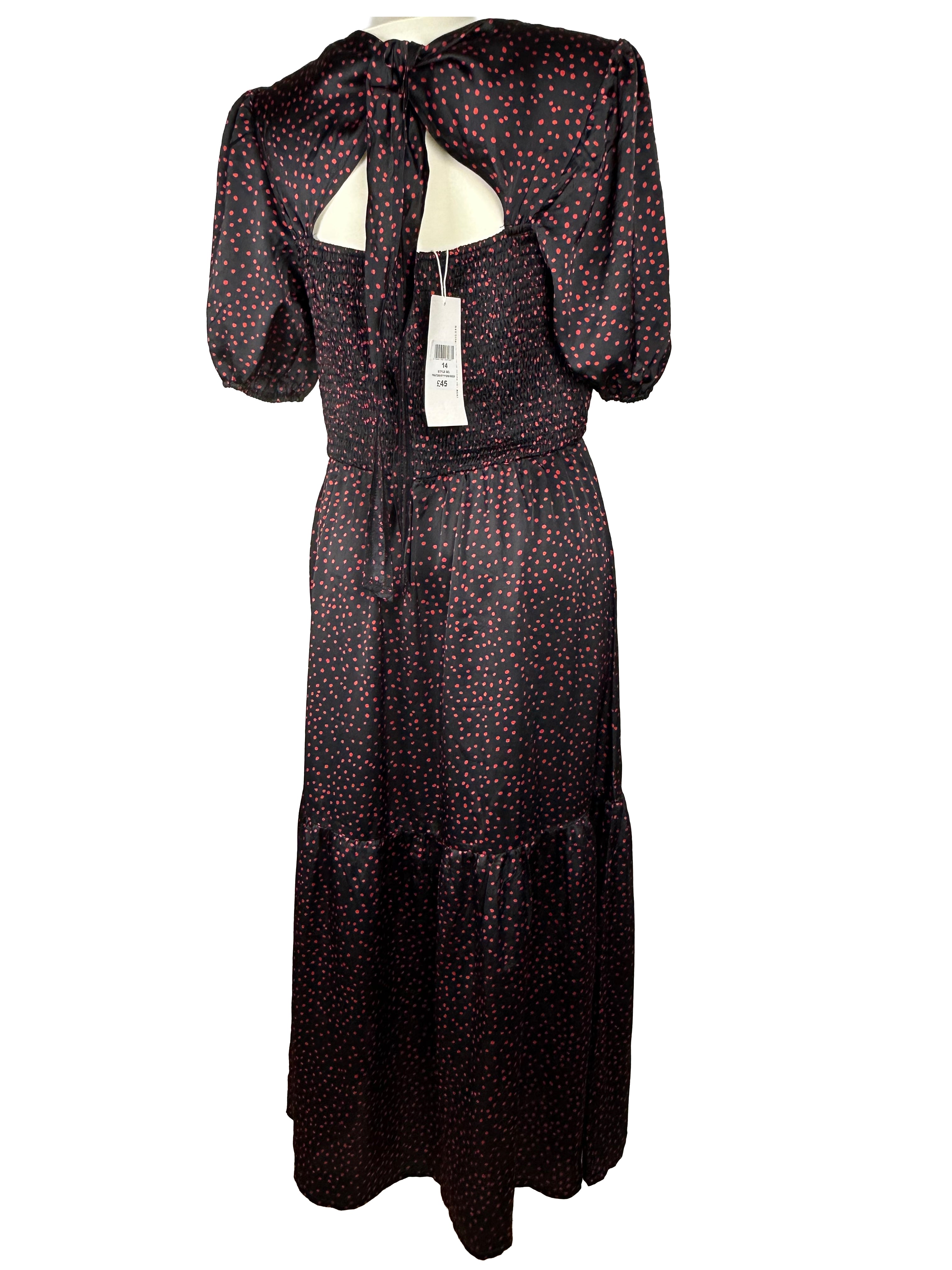 Czarna sukienka maxi w czerwone kropki